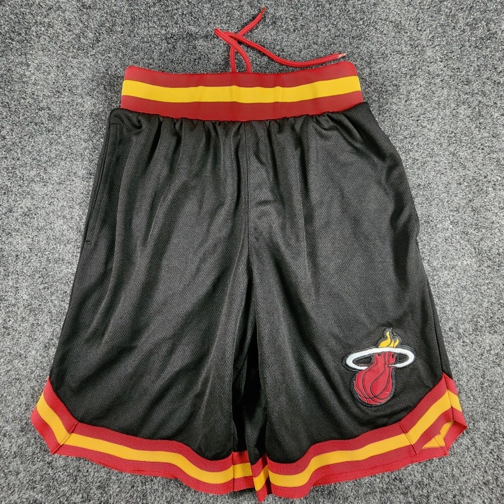 Ultra Game NBA Miami Heat Shorts Mens Small Black Basketball Mesh Embroidered‎